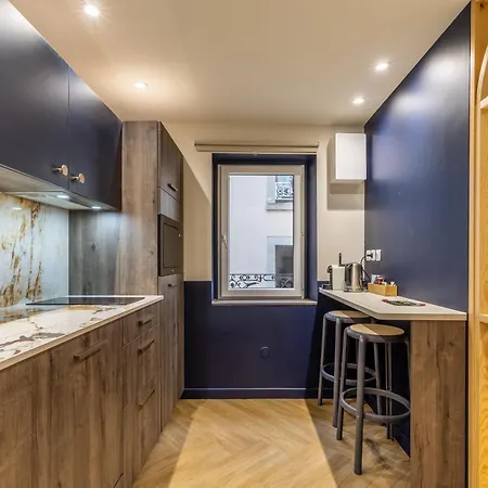 Chic & Spacieux Hyper-centre B Apartmán